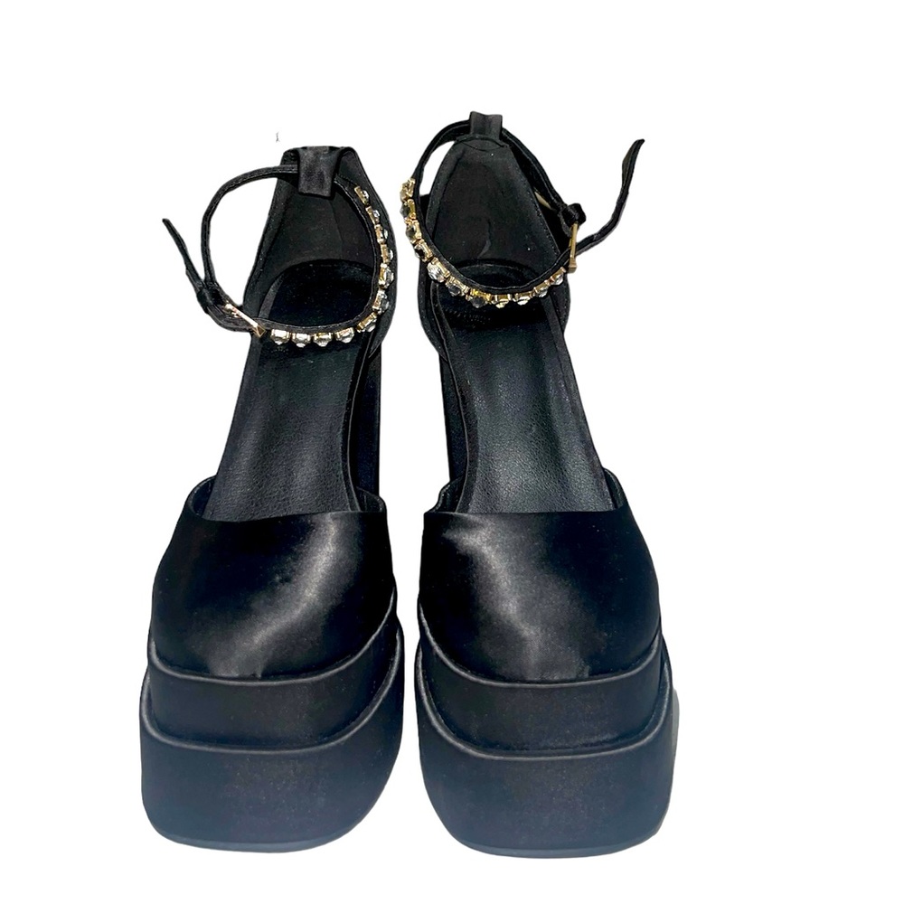 Chunky Goth rhinestones platform pumps